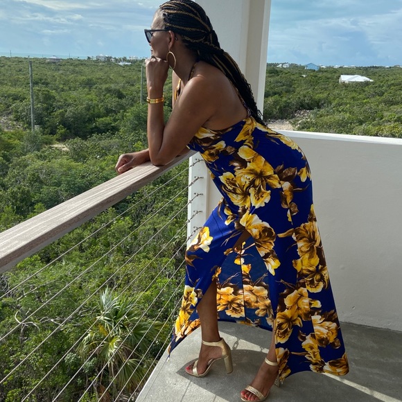 Long maxi dress - Picture 3 of 7